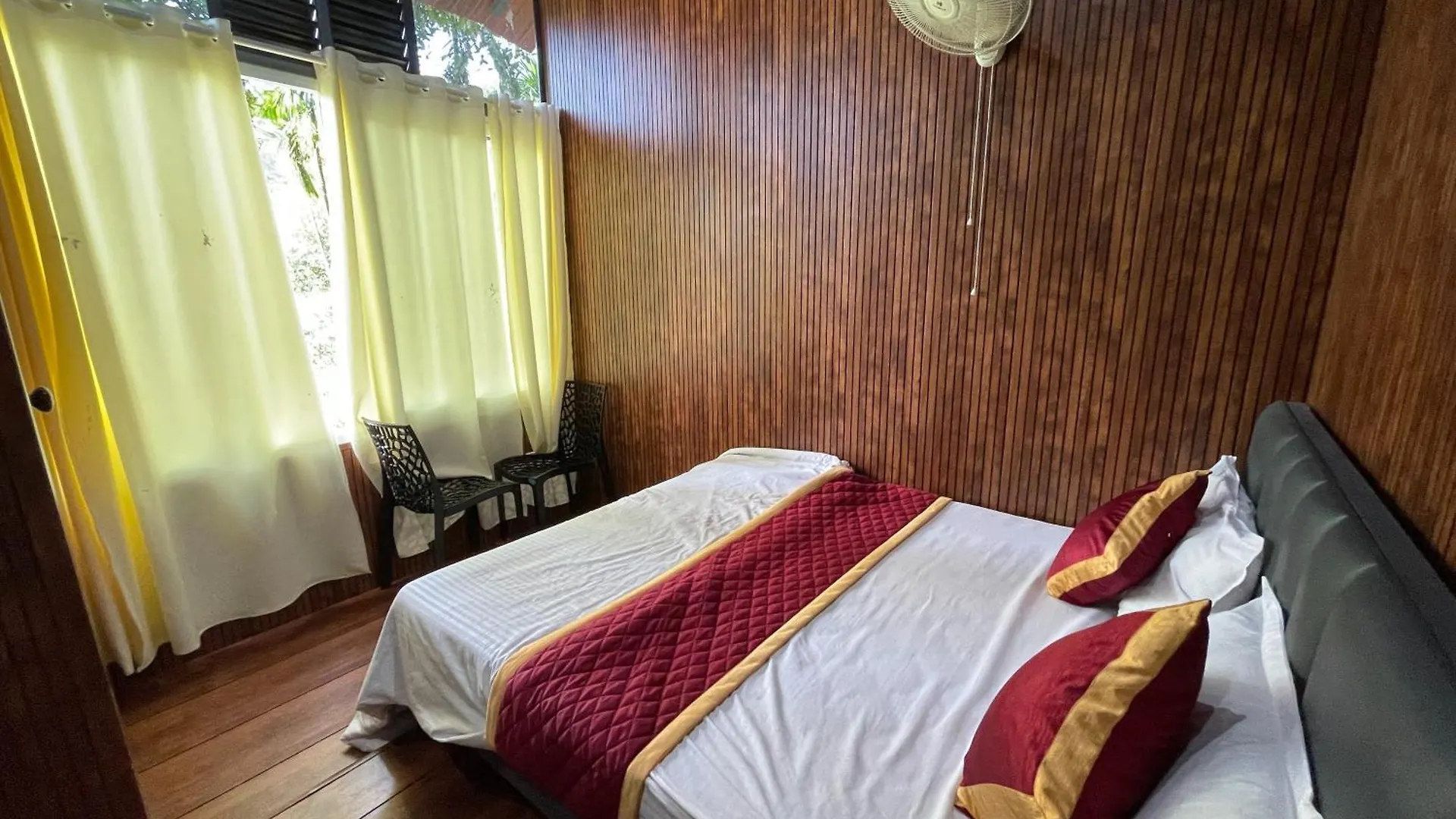 Wetlands Wayanad Pool Resort With Natural Waterfalls Padinjarathara
