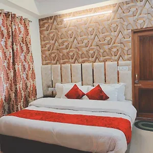 aston-shimla-hills.shimlahotels.net/